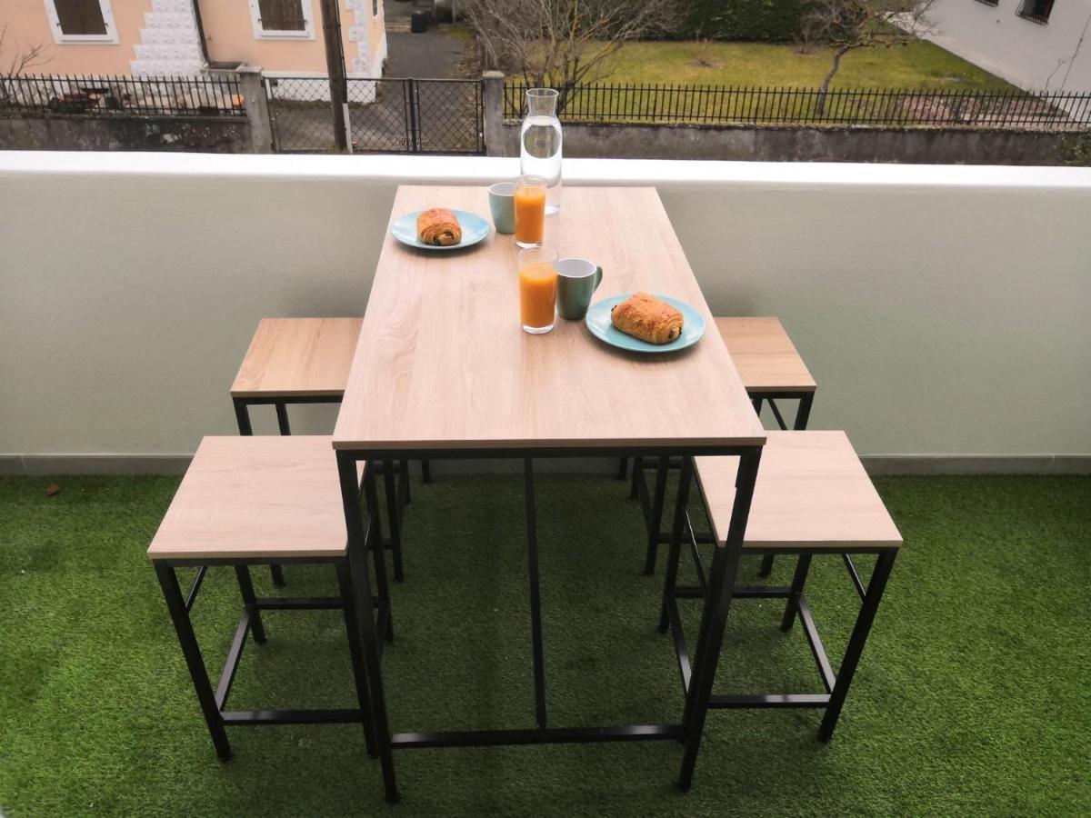 Superbe Loft Industriel - Casa Vostra - Caution 800 Eur & Id Requises - Gaillard Tram-Frontiere Appartement Buitenkant foto